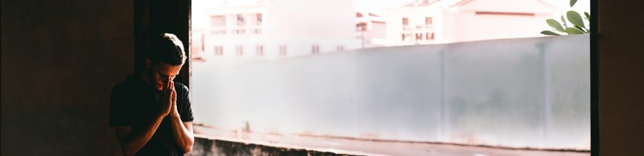 လၢသီ ဃ့ထုကဖၣ်ဆိတၢ်